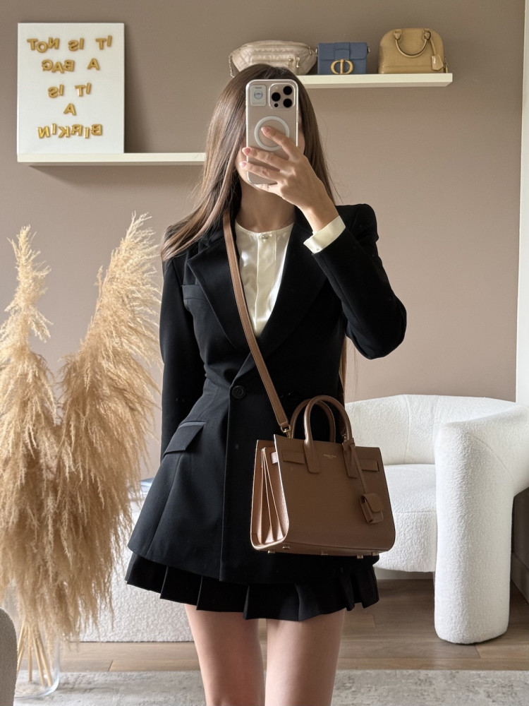 Сумка Saint Laurent Sac de Jour